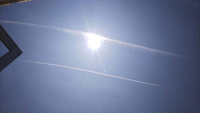 ひこうき雲